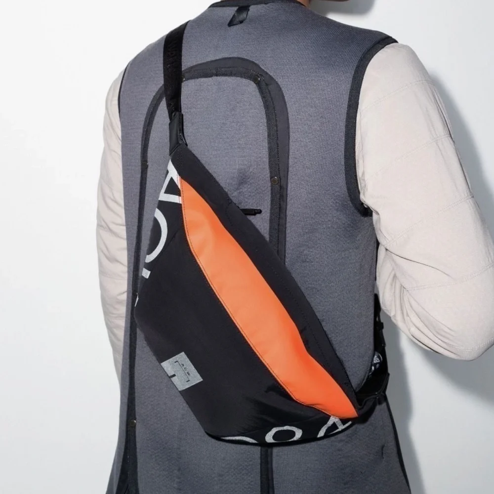 A-COLD-WALL Stria logo messenger bag black Orange